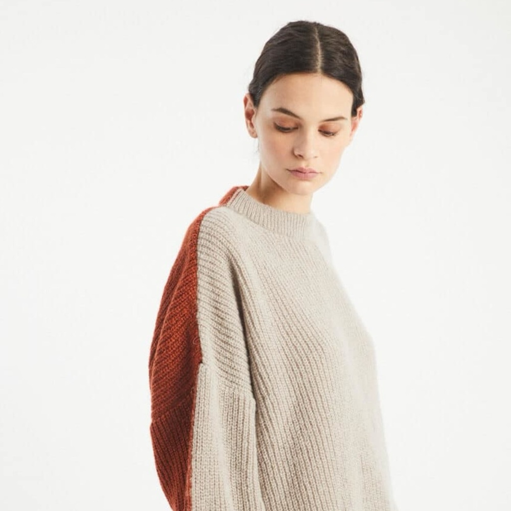 Rita Row Alberta Sweater in Grey/Camel SZ L NWOT